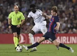 多米真人-梅西破门 巴萨惨遭绝杀